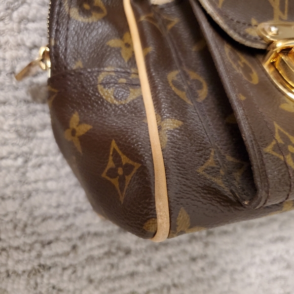 Authentic Louis Vuitton Manhattan PM purse - Picture 10 of 14